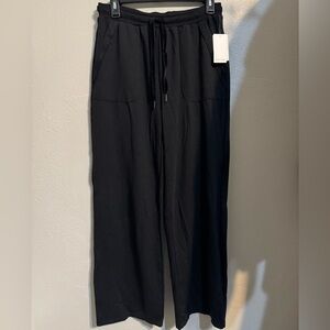 New w Tags splendid velvet trim pants small sweatpants